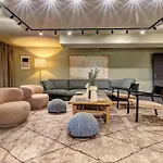 Floor C15 Mit Grosser Terrasse Im 